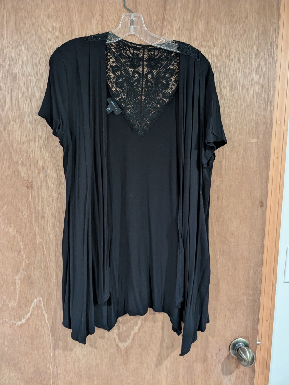 AB Studio Black Lace-Back Cardigan Top